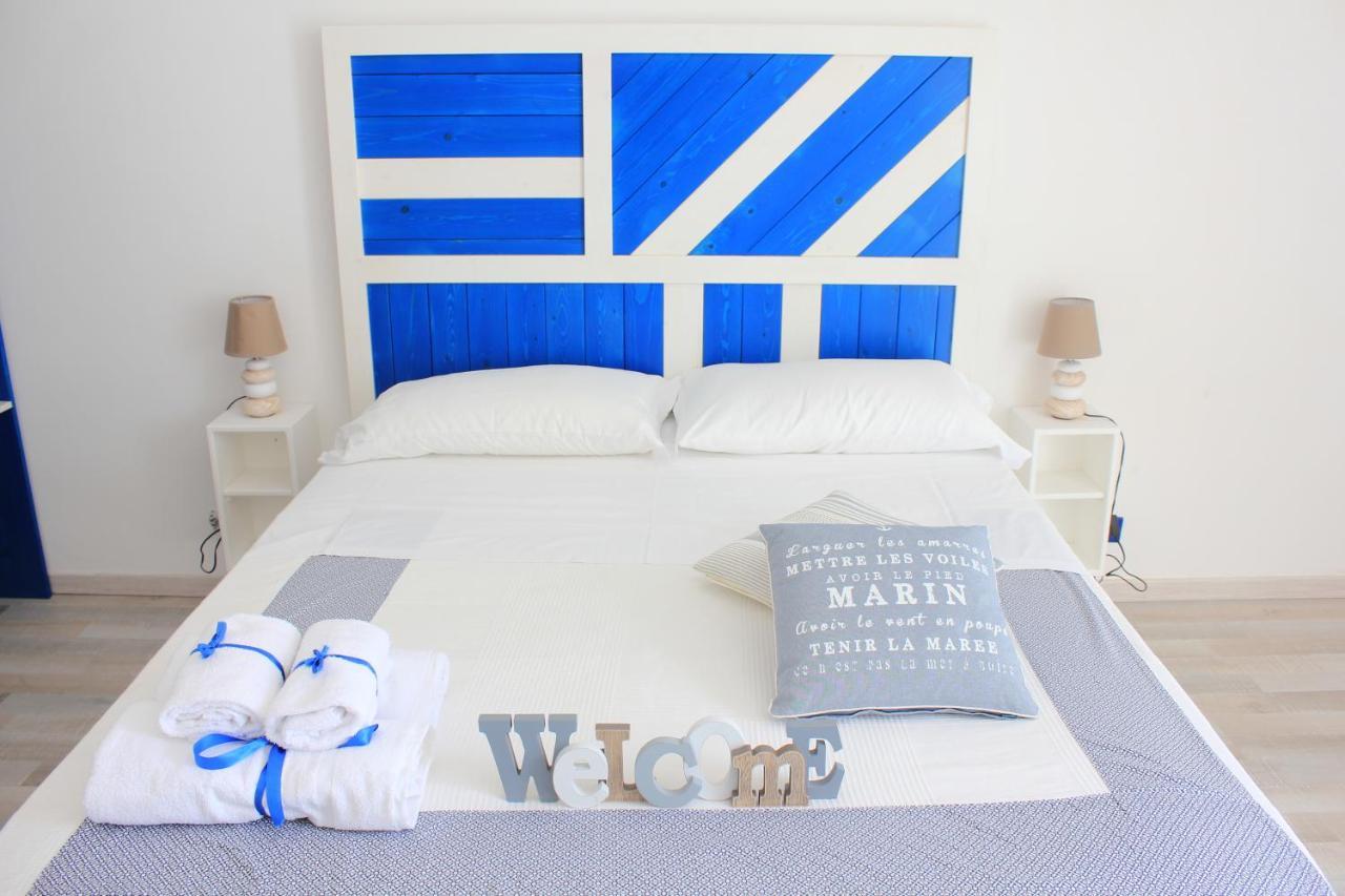 Bed and Breakfast In Piazzetta Gaeta Esterno foto