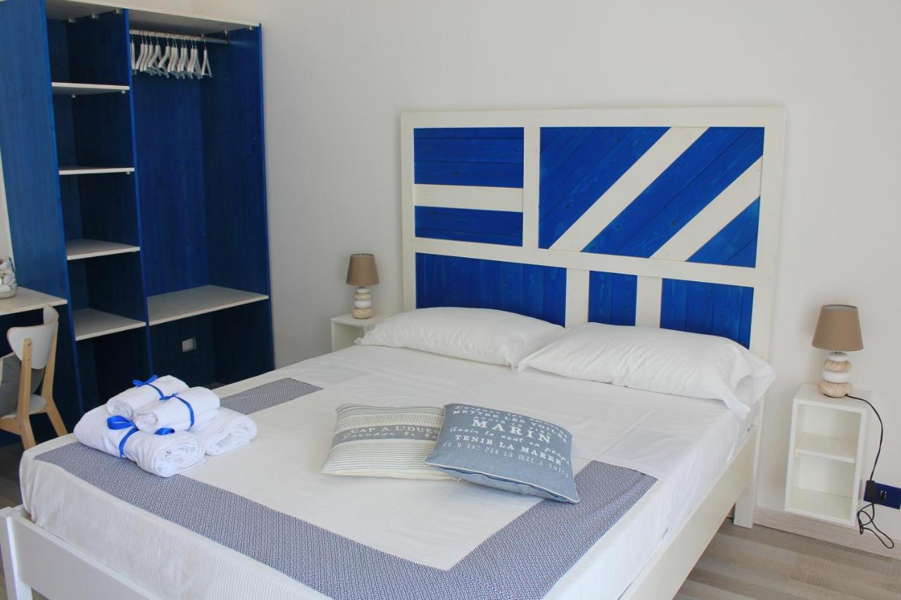Bed and Breakfast In Piazzetta Gaeta Esterno foto