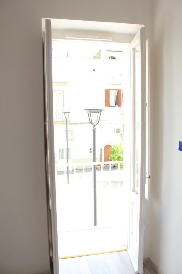 Bed and Breakfast In Piazzetta Gaeta Esterno foto