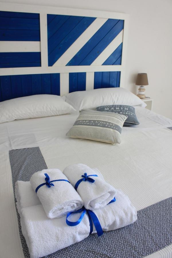 Bed and Breakfast In Piazzetta Gaeta Esterno foto
